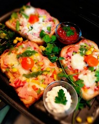 پیتزا تست تابه ای.