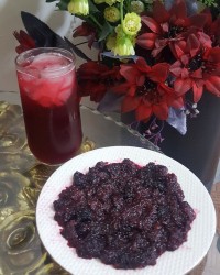 شربت و مربای شاه توت