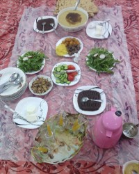 افطاری خونه خواهرشوهر