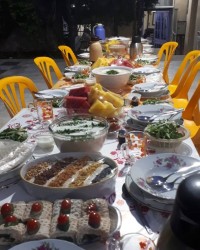 افطاری دیشب در کنار خانواده عزیزم