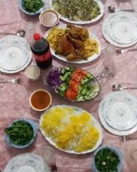 پلو و مرغ سرخ شده