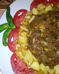 خوراک قارچ باسیب زمینی