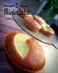 پای آناناس و نارگیل