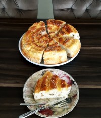 برش خورده نان مغزدار شربتی