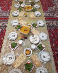 سفره افطار شب ۲۷ ماه رمضان ۹۸