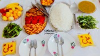 سفره افطاری شب بیست وهشتم ماه رمضان