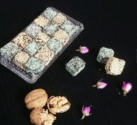 مکعب های خرمایی من واسه افطار عالیهههه