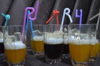 ژله نوشابه. چطوره دوستان؟ عاشق یخ هاش شدم