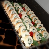 رولت نون پنیر و سبزی