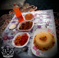 پلو قالبی و مرغ سوخاری