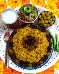 عدس پلو با گوشت قلقلی