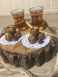 حلوا خرماى کنجدى