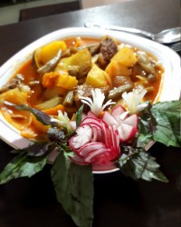 تاس کباب یه غذای نونی خوشمزه