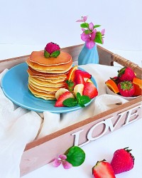 پن کیک صبحانه