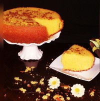 کیک قابلمه ای گلاب و زعفران.