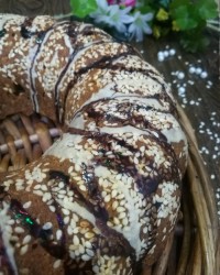 کیک خرما و کنجد رژیمی