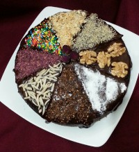 کیـک شکلاتــی بی بی