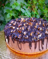 چیزکیک فندقی