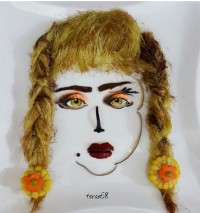 دخترک با بلال