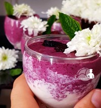 میلک شیک شاه توت