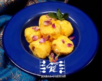 بستنی سنتی زعفرانی