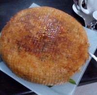 دمی گوجه باتهدیگ نون