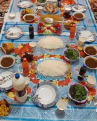 ناهار خانوادگی
