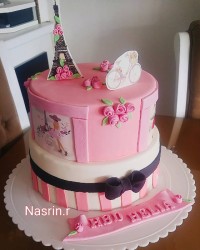 کیک فوندانت با تم پاریس