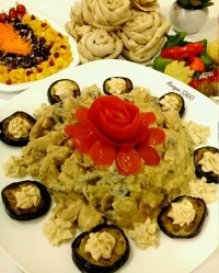 خوراک مرغ و قارچ (ورق بزنید)