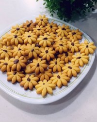 شیرینی کاسترد