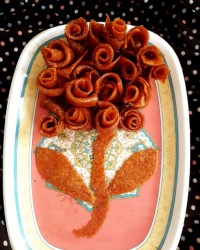 لواشک توت فرنگی