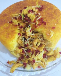 ته چین مرغ با زرده تخم مرغ