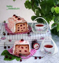 کیک آلبالویی با خامه