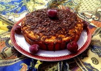 کیک ساده با شکلات رنده شده