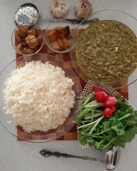 پلوکته وخورشت ترشی تره