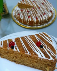 کیک بیسکوئیت