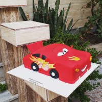 کیک مک کویین