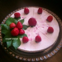 چیز کیک توت فرنگی