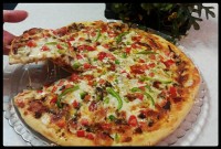 پیتزا گوشت وقارچ