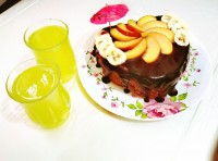 کیک کاکائویی باروکش گاناش وشربت آبلیمو