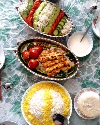 خوشمزه های من درکنار خواهر وخواهرشوهرم