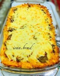 پیتزا گوشت وقارچ