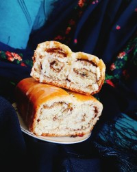 نان رول دارچینی