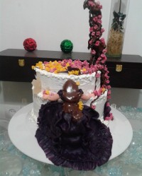 کیک بهار (دختر شکوفه)