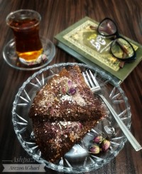 خاگینه گل سرخ