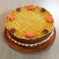 کیک هویج و گردو