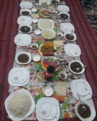 سفره ی مهمانی
