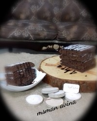 کیک شکلاتی عصرانه