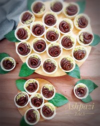 حلوا سه آرد با شیره خرما