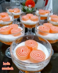 دسر رولی و ژله بستنی تکنفره